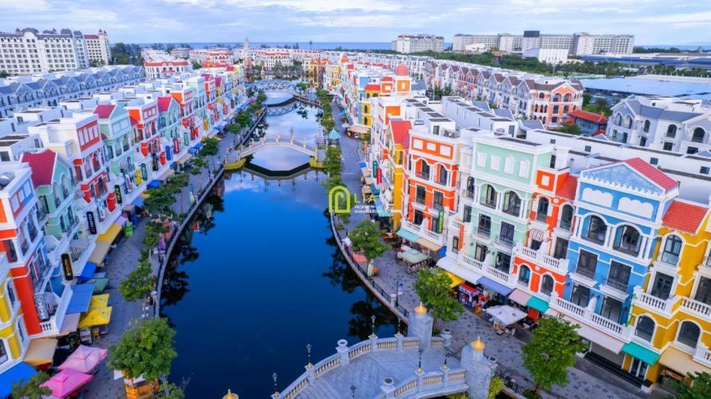 Lia Homestay Grand World Phu Quoc - Sunny Venice Apartment Luaran gambar